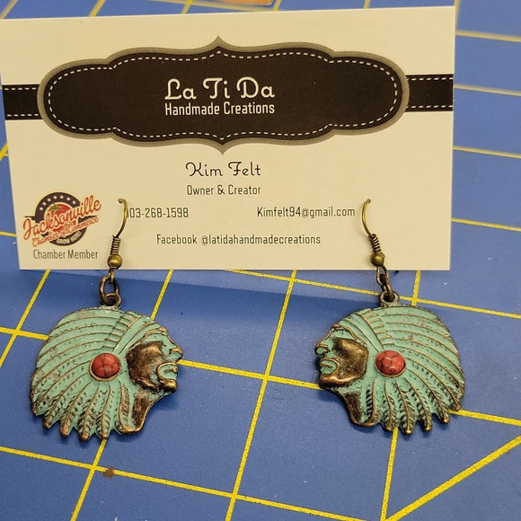 La Ti Da Handmade Creations Jewelry - Turquoise Indian Head Earrings